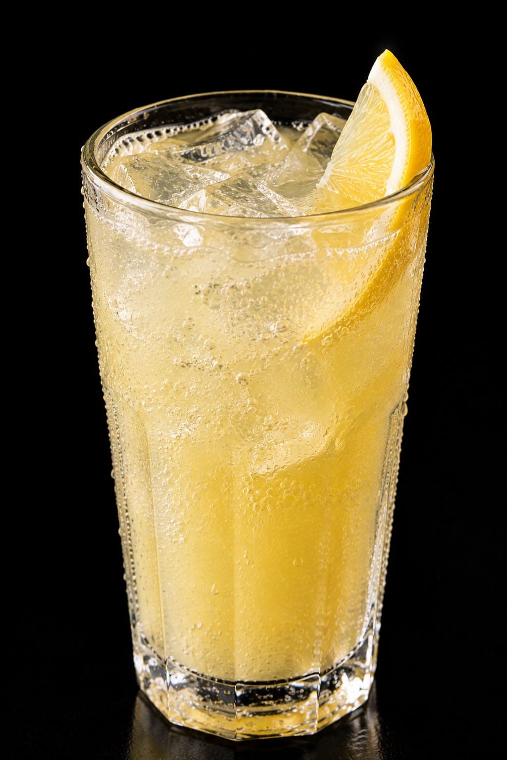 Água com Gás Liquidz Limonada Tropical (1 min)